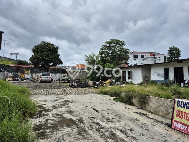 Tanah Strategis Disewakan di Pamulang Tangerang Selatan Seluas 1200m2 Tanah Strategis Disewakan di Pamulang Tangerang Selatan Seluas 1200m2