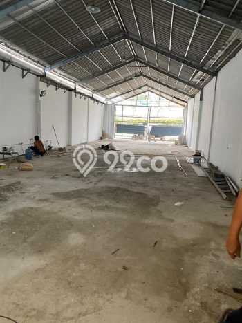 Jual Gudang di , Luas 270m2m², Kawasan Potensial, Jalan Utama Jual Gudang di , Luas 270m2m², Kawasan Potensial, Jalan Utama