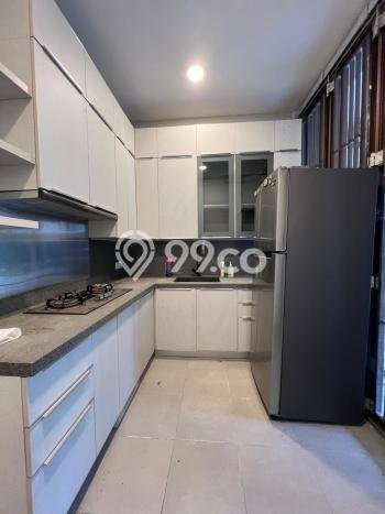 Rumah Cantik Siap Huni Di BSD Luas 200m2 Aman Rumah Cantik Siap Huni Di BSD Luas 200m2 Aman