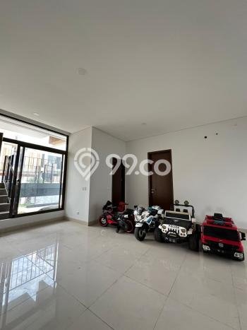 Hunian Elit LB 177m2 Siap Pakai Desain Elegan di BSD, Tangerang Hunian Elit LB 177m2 Siap Pakai Desain Elegan di BSD, Tangerang