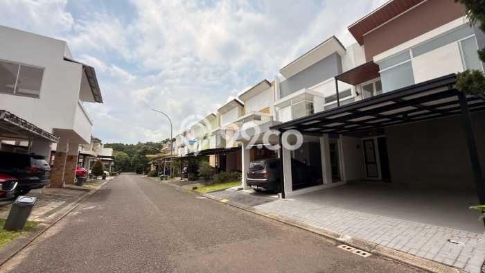 Dijual Rumah Luas Elegan Dengan View Eksklusif di BSD City, Tangerang Dijual Rumah Luas Elegan Dengan View Eksklusif di BSD City, Tangerang