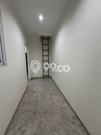 Rumah Luas Asri 4 KT Siap Huni di Gading Serpong Tangerang Rumah Luas Asri 4 KT Siap Huni di Gading Serpong Tangerang