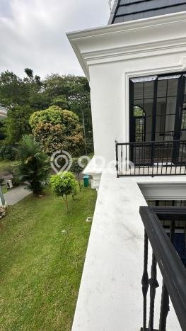 DIJUAL CEPAT! Rumah Ready Stock Lokasi Premium BSD The Green, LT 320m² LB 433m² DIJUAL CEPAT! Rumah Ready Stock Lokasi Premium BSD The Green, LT 320m² LB 433m²