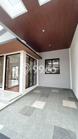 Rumah Harga Nego LT 119m² di Kawasan Perumahan BSD Nusaloka, Tangerang Rumah Harga Nego LT 119m² di Kawasan Perumahan BSD Nusaloka, Tangerang