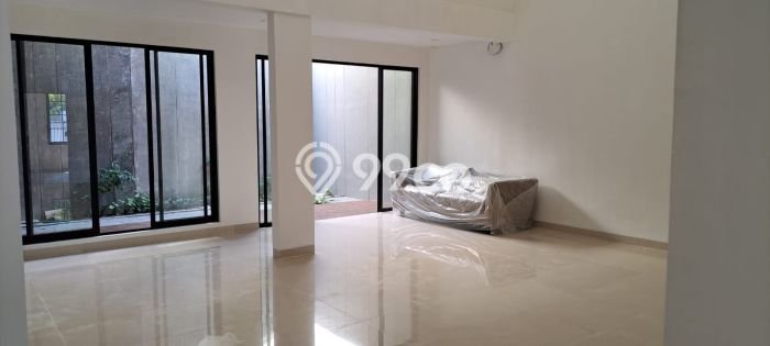 Jual Rumah Luas Elegan Dengan View Cantik di BSD Puspita Loka, Tangerang Jual Rumah Luas Elegan Dengan View Cantik di BSD Puspita Loka, Tangerang
