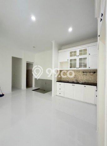Rumah Elit LB 170m2 Siap Huni Desain Elegan di BSD The Icon, Tangerang Rumah Elit LB 170m2 Siap Huni Desain Elegan di BSD The Icon, Tangerang