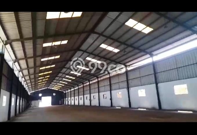 Unit Gudang disewakan di Panongan Tangerang dengan LT 1500m2 / LB 1500m2 Unit Gudang disewakan di Panongan Tangerang dengan LT 1500m2 / LB 1500m2