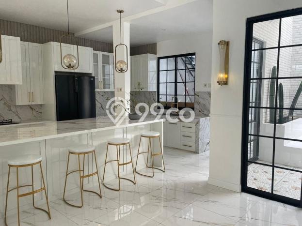 Rumah Luxury Modern Siap Huni di Sektor 9-Bintaro Tangerang Selatan Rumah Luxury Modern Siap Huni di Sektor 9-Bintaro Tangerang Selatan