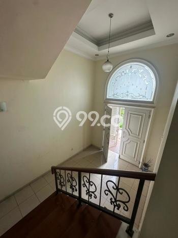 Rumah Elit Modern Siap Huni di Pantai Indah Kapuk Jakarta Utara Rumah Elit Modern Siap Huni di Pantai Indah Kapuk Jakarta Utara