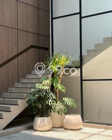 Rumah Luxury Modern Siap Huni di Pantai Indah Kapuk Jakarta Utara Rumah Luxury Modern Siap Huni di Pantai Indah Kapuk Jakarta Utara
