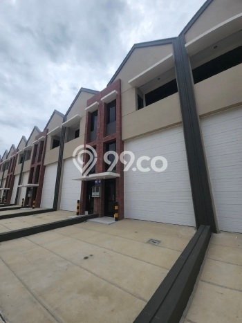 Disewakan Gudang Kawasan Strategis Kawasan , Luas 102m2m², Siap Operasi Disewakan Gudang Kawasan Strategis Kawasan , Luas 102m2m², Siap Operasi