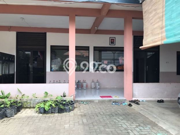 Hunian Mewah LB 934m2 Siap Pakai Desain Elegan di Tlogowaru, Malang Hunian Mewah LB 934m2 Siap Pakai Desain Elegan di Tlogowaru, Malang