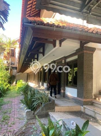 Rumah Luxury Siap Huni di Badung Fasilitas Premium Rumah Luxury Siap Huni di Badung Fasilitas Premium