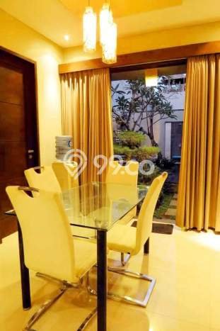 Hunian Elit LB 200m2 Siap Huni Desain Elegan di Jimbaran, Badung Hunian Elit LB 200m2 Siap Huni Desain Elegan di Jimbaran, Badung