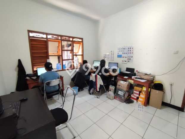 Gudang Dijual di Bandung LT 930m2 & LB 390m2 Lokasi Terbaik! Gudang Dijual di Bandung LT 930m2 & LB 390m2 Lokasi Terbaik!