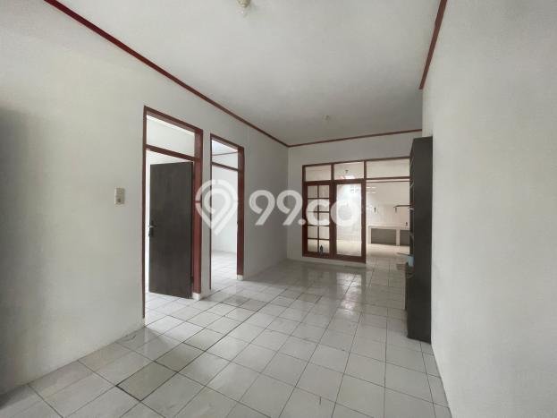 HOT LISTING! Rumah Siap Huni area Taman Kopo Indah, Luas 174m2m² Bangunan 100m2m² HOT LISTING! Rumah Siap Huni area Taman Kopo Indah, Luas 174m2m² Bangunan 100m2m²