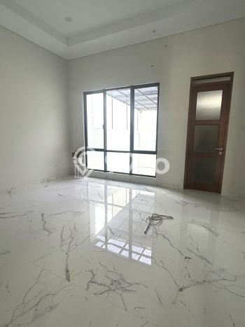 Rumah Elit Modern Tanpa Renovasi di mekar wangi Bandung Rumah Elit Modern Tanpa Renovasi di mekar wangi Bandung