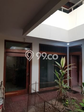 Disewakan! Rumah 4 Kamar Tidur &
2 Kamar Mandi di Riau, Bandung Disewakan! Rumah 4 Kamar Tidur &
2 Kamar Mandi di Riau, Bandung