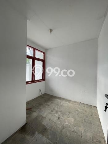 HOT LISTING! Rumah Siap Huni area Taman Kopo Indah, Luas 174m2m² Bangunan 100m2m² HOT LISTING! Rumah Siap Huni area Taman Kopo Indah, Luas 174m2m² Bangunan 100m2m²