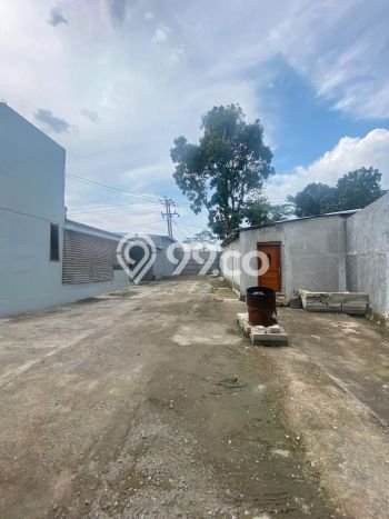 Area Ramai! Gudang Dijual di Margaasih untuk Bisnis Luas Bangunan 646m2 Area Ramai! Gudang Dijual di Margaasih untuk Bisnis Luas Bangunan 646m2