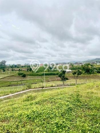 Tanah Dijual Area Strategis di Kota Baru Parahyangan Bandung 331m2 Tanah Dijual Area Strategis di Kota Baru Parahyangan Bandung 331m2