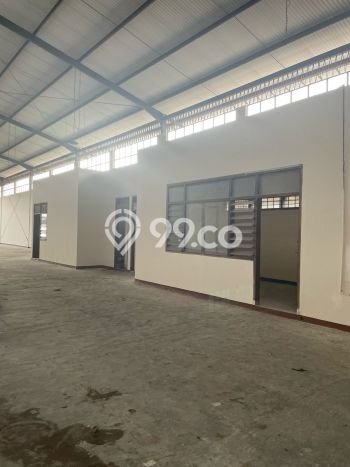 Gudang Dijual di Bandung LT 1156m2 & LB 700m2 Lokasi Terbaik! Gudang Dijual di Bandung LT 1156m2 & LB 700m2 Lokasi Terbaik!
