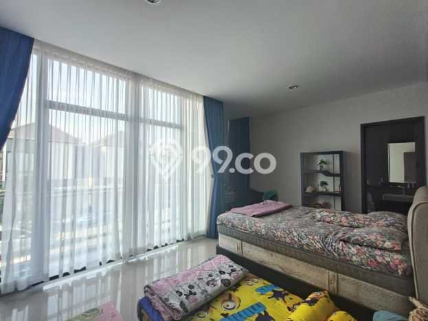 Rumah Mewah LB 153m2 Siap Huni Desain Elegan di Summarecon Bandung, Bandung Rumah Mewah LB 153m2 Siap Huni Desain Elegan di Summarecon Bandung, Bandung