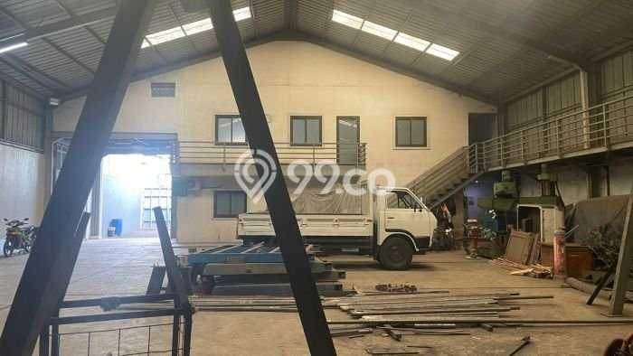Gudang Dijual di Prime Area Bandung Luas 812m2 Gudang Dijual di Prime Area Bandung Luas 812m2