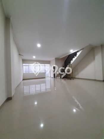 Untuk Dijual Ruko di Batununggal, Bandung Harga Penawaran Spesial Untuk Dijual Ruko di Batununggal, Bandung Harga Penawaran Spesial