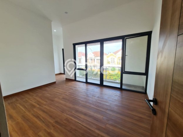 Jual Rumah Modern 4 KT di Serpong Villa Melati Mas, Tangerang Selatan Jual Rumah Modern 4 KT di Serpong Villa Melati Mas, Tangerang Selatan