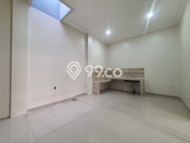 Rumah Minimalis 4 Kamar LT 120m2 di Villa Melati Mas Rumah Minimalis 4 Kamar LT 120m2 di Villa Melati Mas