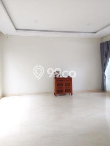 Rumah Elit LB 193m2 Siap Pakai Desain Elegan di Gading Serpong, Tangerang Rumah Elit LB 193m2 Siap Pakai Desain Elegan di Gading Serpong, Tangerang