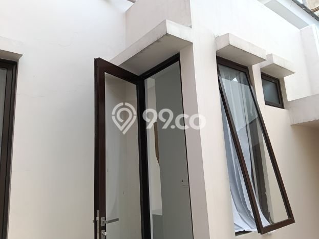 Jarang Ada! Rumah Sewa 2 Kamar Bagus Siap Huni BSD City Jarang Ada! Rumah Sewa 2 Kamar Bagus Siap Huni BSD City