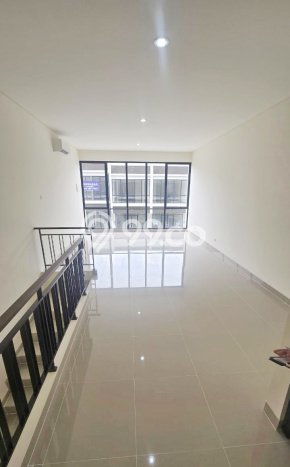 Ruko untuk Disewa di Pusat Tangerang Luas Bangunan 90m2 Ruko untuk Disewa di Pusat Tangerang Luas Bangunan 90m2