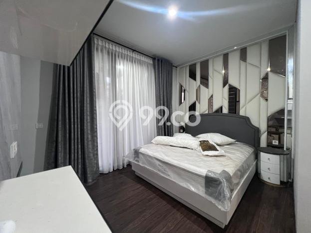 Sewa Rumah Murah di BSD City Tangerang dengan 4 Kamar Tidur Sewa Rumah Murah di BSD City Tangerang dengan 4 Kamar Tidur