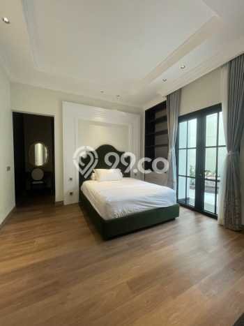 Sewa Rumah Strategis di BSD City LT 450m2 / LB 650m2 Siap Huni Sewa Rumah Strategis di BSD City LT 450m2 / LB 650m2 Siap Huni