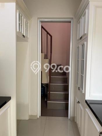 Ready to Use! Luxury House LT 160m2 Desain Modern di BSD City Ready to Use! Luxury House LT 160m2 Desain Modern di BSD City