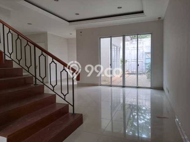 Rumah di BSD, 3 KM, Area Nyaman Rumah di BSD, 3 KM, Area Nyaman