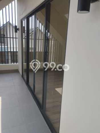 Disewakan! Rumah 3 Kamar Tidur &
3 Kamar Mandi di Gading Serpong, Tangerang Disewakan! Rumah 3 Kamar Tidur &
3 Kamar Mandi di Gading Serpong, Tangerang