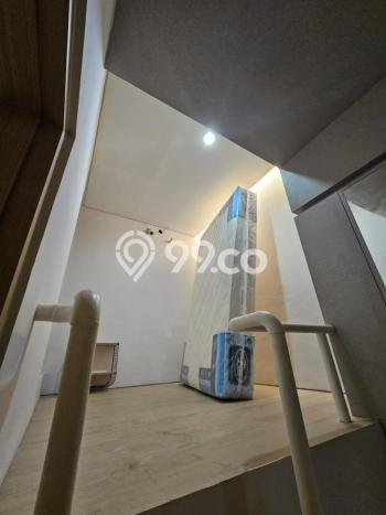 Rumah Luas Asri 3 KT Siap Huni di BSD City Tangerang Rumah Luas Asri 3 KT Siap Huni di BSD City Tangerang