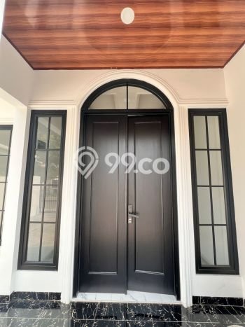 Rumah Luas Asri 3 KT Siap Pakai di BSD Tangerang Rumah Luas Asri 3 KT Siap Pakai di BSD Tangerang
