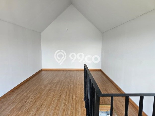 Sewa Rumah Harga Terjangkau di BSD Green Wich Tangerang dengan 4 Kamar Tidur Sewa Rumah Harga Terjangkau di BSD Green Wich Tangerang dengan 4 Kamar Tidur