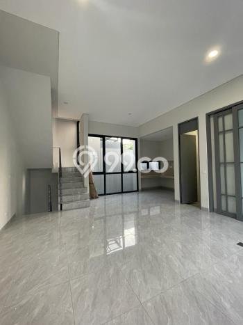 Rumah Kontrakan Tangerang LT 112m2 LB 165m2 Area BSD City Rumah Kontrakan Tangerang LT 112m2 LB 165m2 Area BSD City