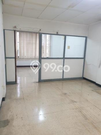 Ruko Disewakan Cepat di Tanah Abang Jakarta Pusat LB 300m2 Ruko Disewakan Cepat di Tanah Abang Jakarta Pusat LB 300m2