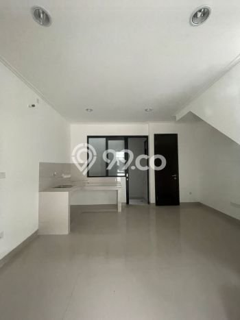 Dijual Rumah Eksklusif 2 KT di Pantai Indah Kapuk 2, Jakarta Utara Dijual Rumah Eksklusif 2 KT di Pantai Indah Kapuk 2, Jakarta Utara