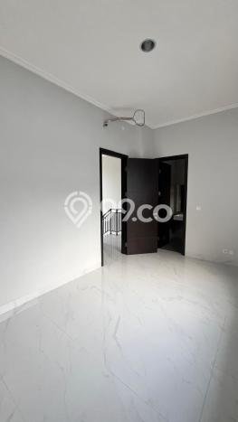 Sewa Rumah Harga Terjangkau di Pantai Indah Kapuk 2 Jakarta Utara dengan 4 KT Sewa Rumah Harga Terjangkau di Pantai Indah Kapuk 2 Jakarta Utara dengan 4 KT