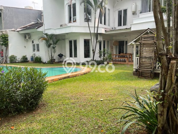 Rumah Eksklusif Dijual LT 700m2 di Cilandak, Jakarta Selatan Rumah Eksklusif Dijual LT 700m2 di Cilandak, Jakarta Selatan