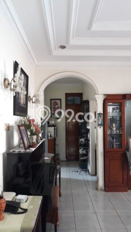 Hunian Mewah LB 444m2 Siap Pakai Desain Elegan di Pondok Kelapa, Jakarta Timur Hunian Mewah LB 444m2 Siap Pakai Desain Elegan di Pondok Kelapa, Jakarta Timur