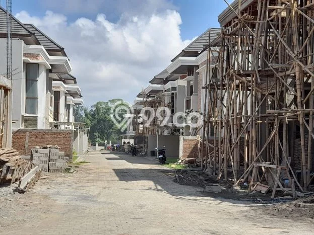 Ready to Use! Premium House LT 210m2 Desain Modern di Sanur Ready to Use! Premium House LT 210m2 Desain Modern di Sanur