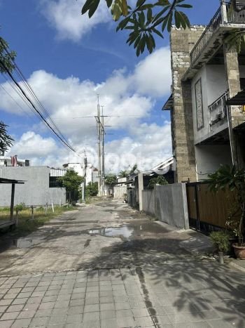 Rumah Modern 3 KT LT 143m2 di Jimbaran Rumah Modern 3 KT LT 143m2 di Jimbaran